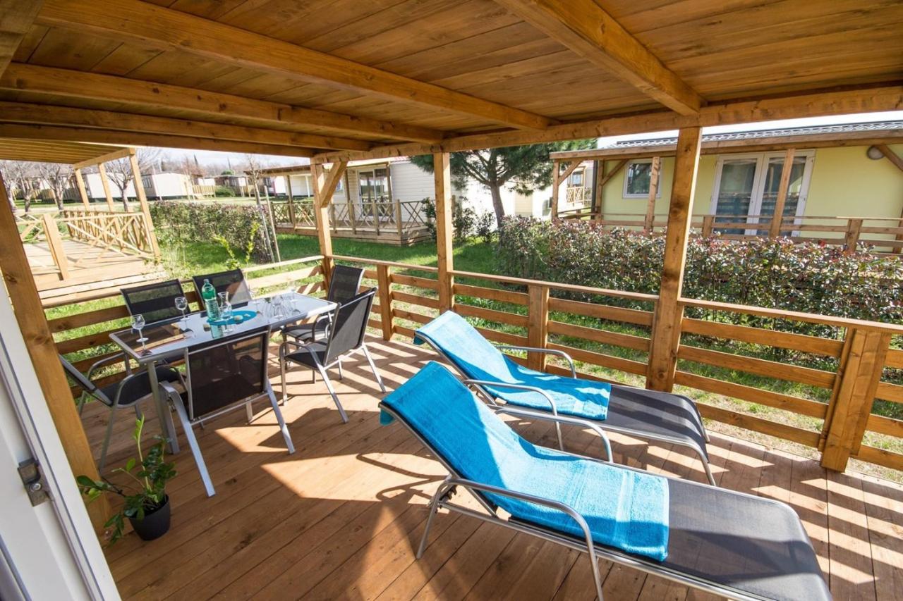 Panorama Mobile Homes In Camping Park Umag Exterior photo